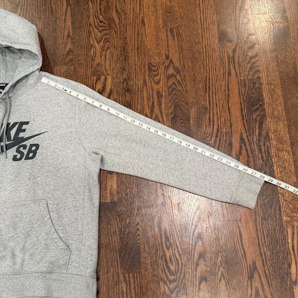 Nike SB Hoodie Gray Women’s Size Medium Streetwear Pullover - Picture 8 of 10